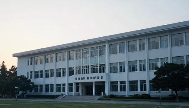 教学改革中的信息咨询服务应用分析：如何优化教务管理效率